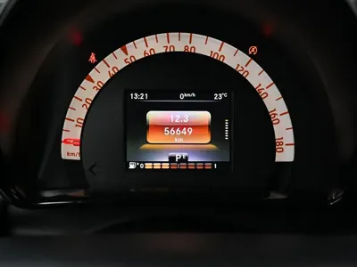Smart Fortwo 2015, 56636 км, за 8794.42 USD - фото 8