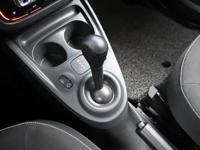 Smart Fortwo 2015, 56636 км, за 8794.42 USD - фото 9