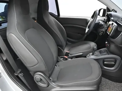 Smart Fortwo 2015, 56636 км, за 8794.42 USD - фото 10