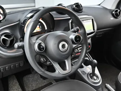 Smart Fortwo 2015, 56636 км, за 8794.42 USD - фото 13