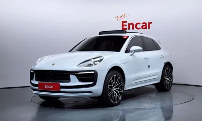 Porsche Macan · 2022 год