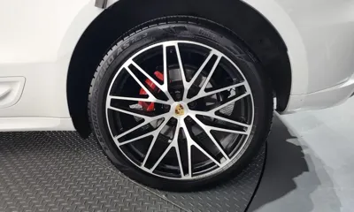 Porsche Macan 2022, 69210 км, за 46606.28 USD - фото 21