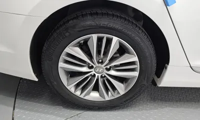 Hyundai Grandeur 2015, 135302 км, за 3741.63 USD