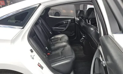Hyundai Grandeur 2015, 135302 км, за 3741.63 USD - фото 26