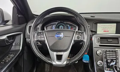 Volvo S60 2015, 131021 км, за 4529.34 USD - фото 13