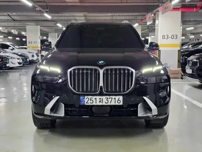 BMW X7 2024, 24000 км, за 61749.96 USD