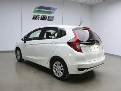 Honda Fit 2019, 60500 км, за 5841.56 USD