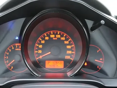 Honda Fit 2019, 60500 км, за 5849.5 USD - фото 8