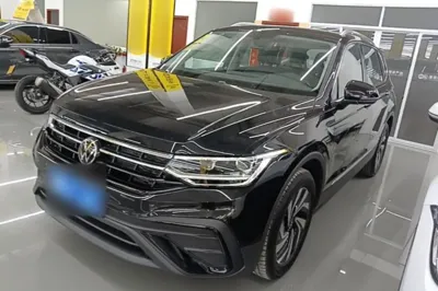 Volkswagen Tiguan L · 2025 год