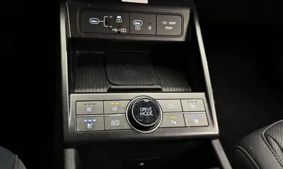 Hyundai Kona 2023, 37007 км, за 13524.69 USD - фото 20