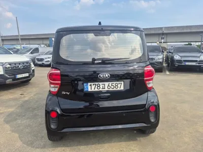 Kia Ray 2021, 64763 км, за 8593.34 USD