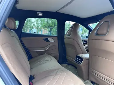 Roewe Feifan R7 2023, 30000 км, за 9093.41 USD - фото 8