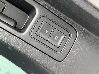 BYD PLUS New Energy 2023, 51000 км, за 12771.97 USD - фото 7
