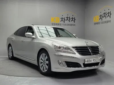 Hyundai Equus 2010, 136982 км, за 4879.01 USD