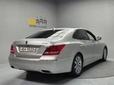 Hyundai Equus 2010, 136982 км, за 4879.01 USD - фото 6