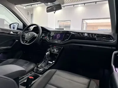 Volkswagen T-Roc 2019, 27000 км, за 9315.93 USD - фото 8