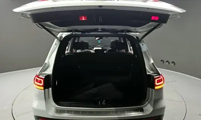 Mercedes-Benz GLB-Class 2021, 65059 км, за 23112.56 USD - фото 20