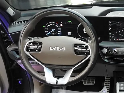 Kia K8 2024, 28500 км, за 24247.54 USD - фото 12