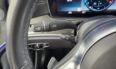 Mercedes-Benz E-Class 2019, 98793 км, за 21983.72 USD - фото 29