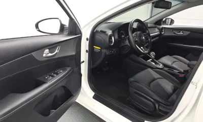 Kia K3 2019, 76293 км, за 8469.06 USD - фото 10