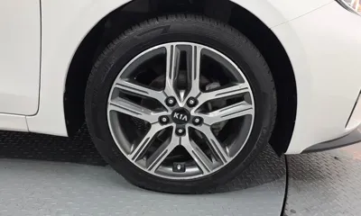 Kia K3 2019, 76293 км, за 8469.06 USD - фото 21
