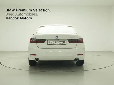 BMW 3-Series 2025, 9825 км, за 25437.72 USD