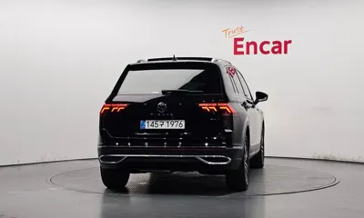 Volkswagen Tiguan 2022, 71362 км, за 29473.55 USD