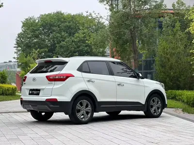 Hyundai ix25 2016, 85900 км, за 6064.68 USD - фото 6