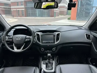 Hyundai ix25 2016, 85900 км, за 6064.68 USD - фото 8