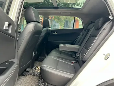 Hyundai ix25 2016, 85900 км, за 6064.68 USD - фото 10