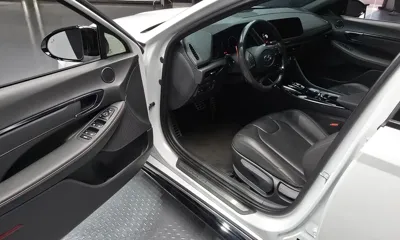 Hyundai Sonata 2021, 67414 км, за 15698.89 USD - фото 11