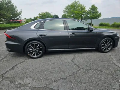 Hyundai Grandeur 2021, 104000 км, за 12899.03 USD