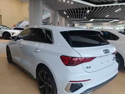 Audi A3 2023, 16000 км, за 22630.52 USD