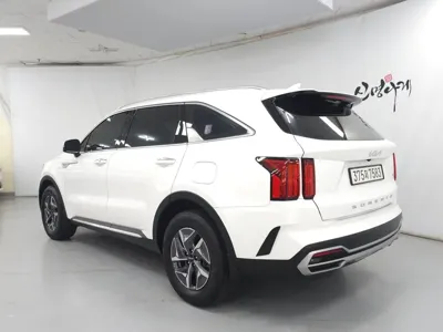 Kia Sorento 2022, 101686 км, за 16082.45 USD