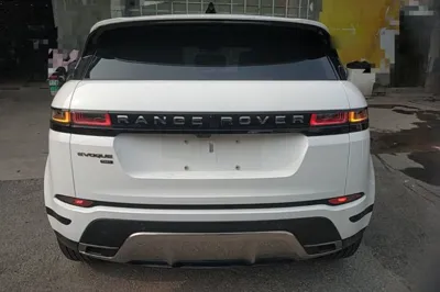 Land Rover Range Rover Evoque 2023, 24300 км, за 25669 USD