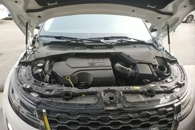 Land Rover Range Rover Evoque 2023, 24300 км, за 25669 USD - фото 30