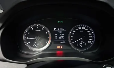 Hyundai Grandeur 2018, 128659 км, за 7928.64 USD - фото 8