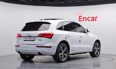 Audi Q5 2015, 107594 км, за 8993.04 USD