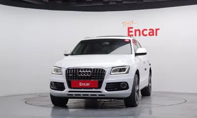 Audi Q5 2015, 107594 км, за 8993.04 USD
