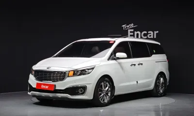 Kia Canival · 2018 год