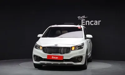 Kia Canival 2018, 219911 км, за 6570.64 USD