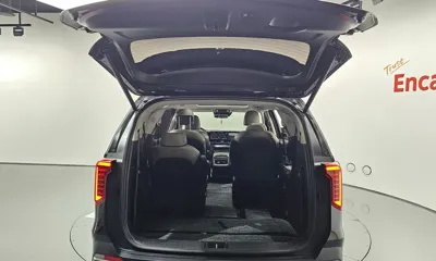 Kia Canival 2025, 6839 км, за 27635.55 USD - фото 20