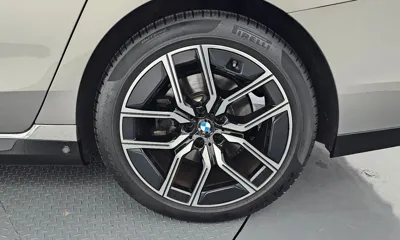 BMW 7-Series 2024, 66597 км, за 60579.84 USD - фото 21
