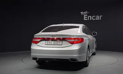 Hyundai Grandeur 2017, 128450 км, за 3959.55 USD