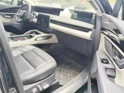 Lincoln Nautilus 2023, 23000 км, за 24543.37 USD