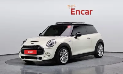 MINI Cooper · 2015 год