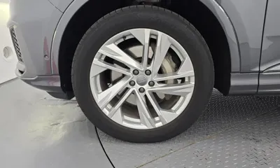 Audi Q7 2021, 50643 км, за 34201.53 USD