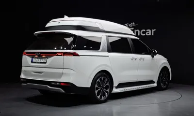 Kia Canival 2023, 32600 км, за 27953.18 USD
