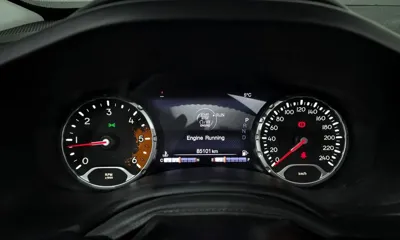 Jeep Renegade 2015, 85101 км, за 5219.69 USD - фото 8