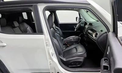 Jeep Renegade 2015, 85101 км, за 5219.69 USD - фото 11